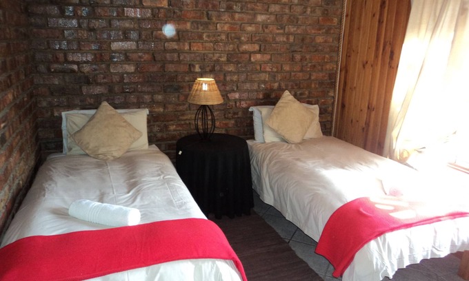Myoli Beach Ski Chalet | MYOLI BEACH LODGE - A PIECE OF HEAVEN