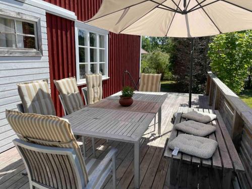 Ankarsrum Villa | Mysigt hus för 2 familjer