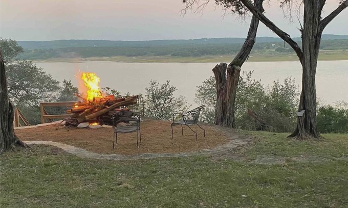 Spicewood Cabin | Mystical Moose Lodge on Lake Travis