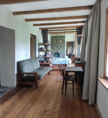 Didi Ateni House | Mzia's Garden