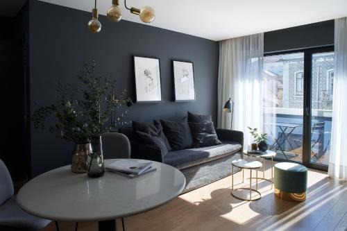 Lisbon Old Town Apartment | Nôma Living Pop Saldanha