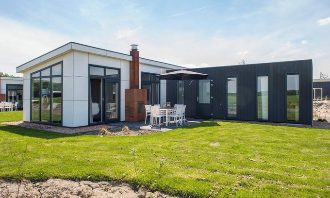 Municipality of Hellevoetsluis House | n/a