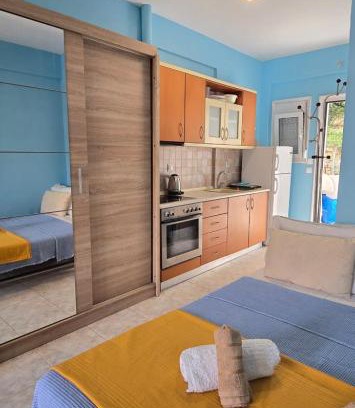 Siviri Apartment | N&B studio siviri