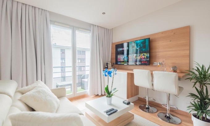 Quartier Villeneuve - Village-Olympique Apartment | N-GUEST Suite Deluxe Grenoble