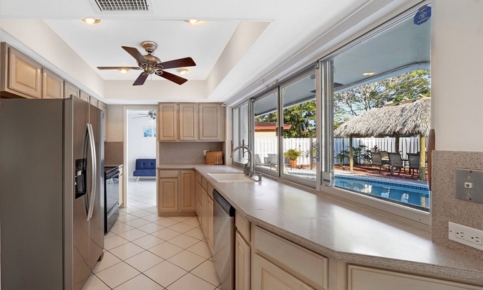Imperial Point House | N'Jais Backyard Oasis! Heated Pool, Tiki Hut, & Pool Bar