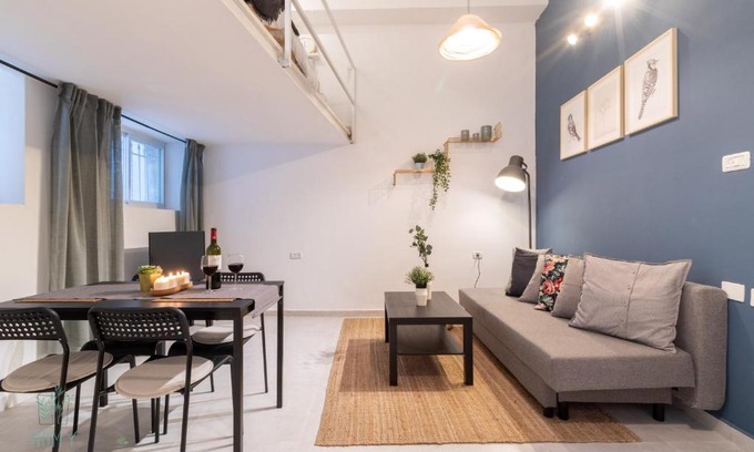 Nachlaot Apartment | Nachlaot Studio Apartments by Homy