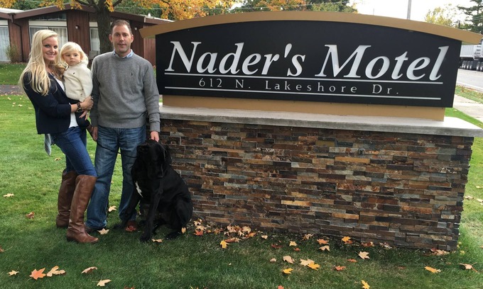 Ludington Hotel | Nader's Motel & Suites