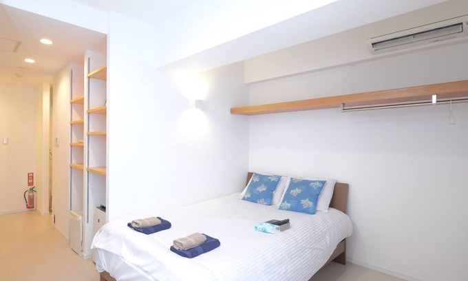 Naha City Centre Apartment | Nahas only beach Naminoue Beach is a 5minute drive or 14minute walk away Kokusai Street is als/Naha Okinawa