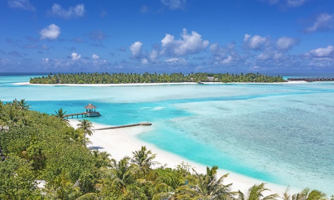 Naladhu Resort | Naladhu Private Island Maldives