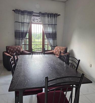 Harispattuwa Apartment | NALY'S Lodge