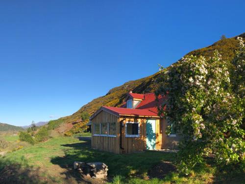 Glen Urquhart House | Nan's Cottage