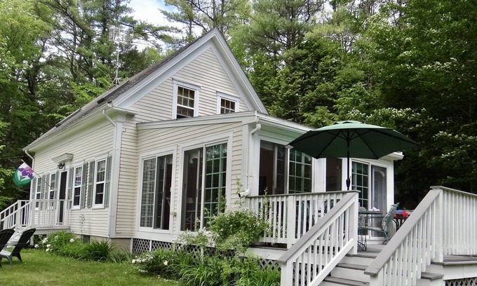 Cape Neddick House | Nana's Cottage