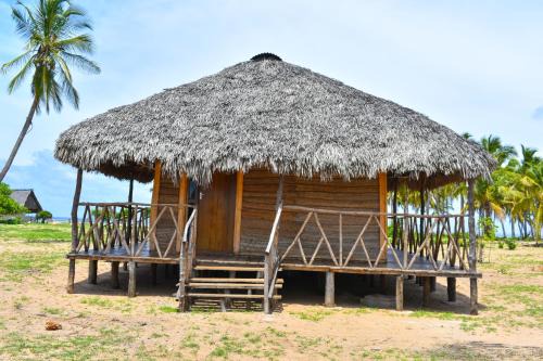 Tanzania House | Nanano Beach Home Stay