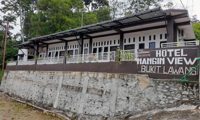 Bukit Lawang House | Nangin View Inn