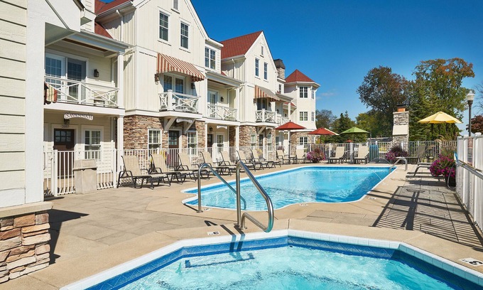 Holland Ski Chalet | "Nantucket 3 Bedroom" Beach House on Lake Street Luxury Townhome, Pool, Hot Tub, Near Lake and Beaches