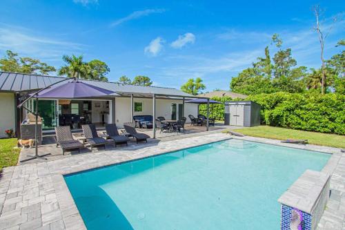 East Naples House | Naples Escape with Furnished Patio and Private Pool!