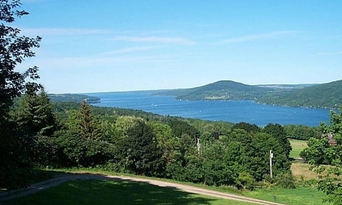 Naples Cabin | Naples, NY - Finger Lakes/Hemingway Log Cabin