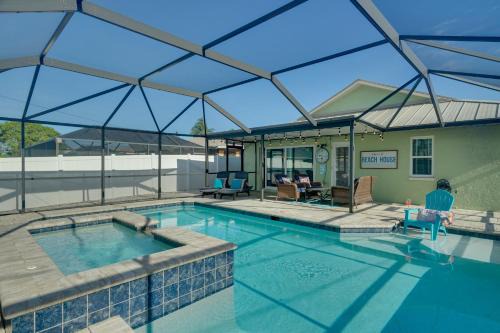 Naples Park House | Naples Paradise with Grill, 1 Mi to Vanderbilt Beach