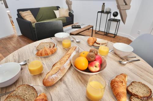 Pontivy Apartment | Napoléon Gare 7 T2 Dernier Etage ByLocly