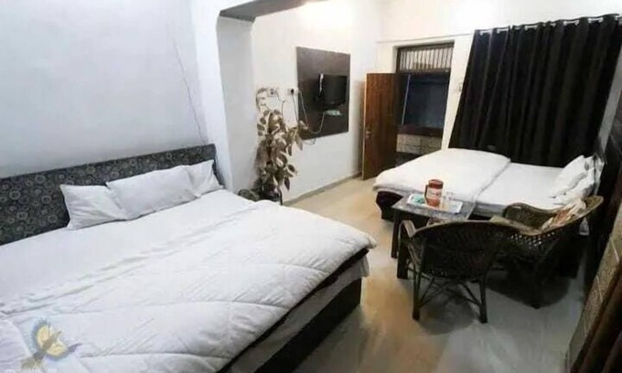 Haridwar House | Narayani Guest House By GRB