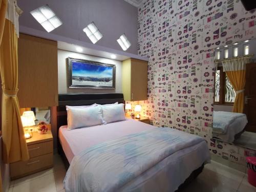 Sleman House | Nariska Suite Homestay