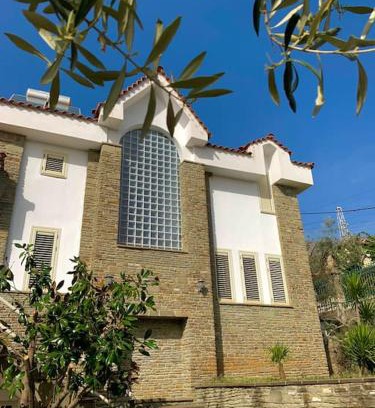 Dajt Villa | Natalia's House Surrel Villa