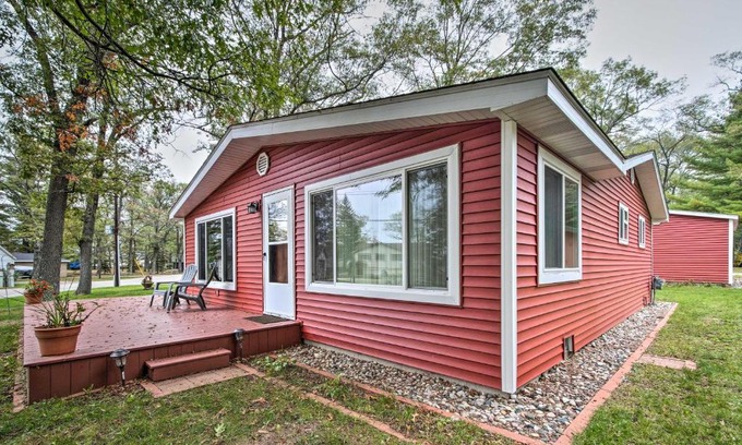 National City House | National City Cottage with Patio, Steps to Lake!