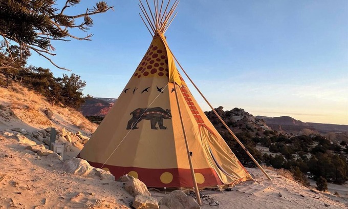 Teasdale House | Native American Bear Tipi