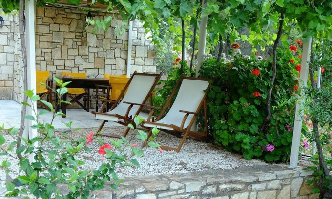 Vlichada House | Natural House with Sea View & Garden