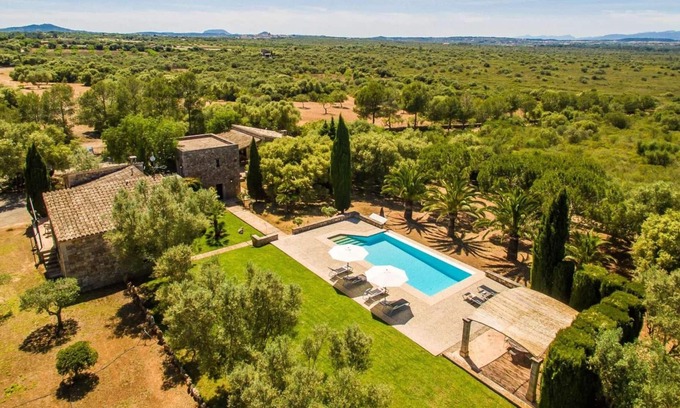 Maria de la Salut Villa | Natural stone villa, cosy interior.
