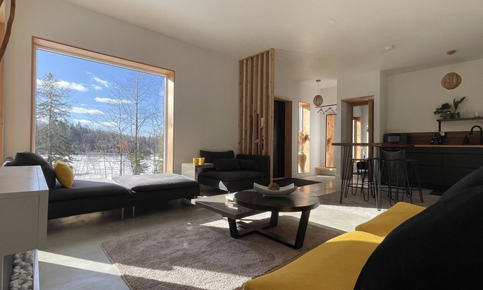 Les Collines-de-l'Outaouais Regional County Municipality Apartment | Nature Eco Suite in Wakefield Quebec.