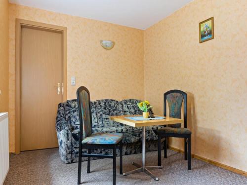 Meisdorf Apartment | Nature Escape in Meisdorf, cleaning included