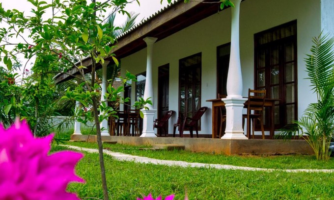 Inamaluwa Bed & Breakfast | Nature Lodge