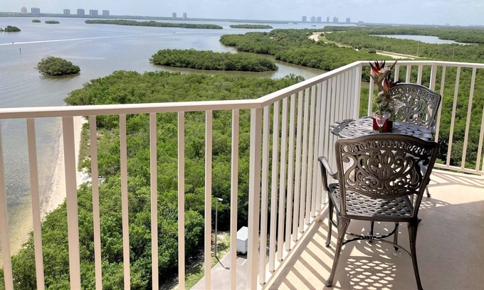 Fort Myers Beach Condo | Nature Lovers Paradise-Lovers Key Resort, 10th FL Privacy w/Stunning Views