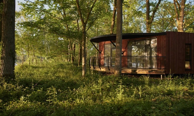 Maubray House | Nature Retreat in Antoing