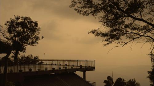 Elappara Resort | Nature Sanctuary Urumbi Hills