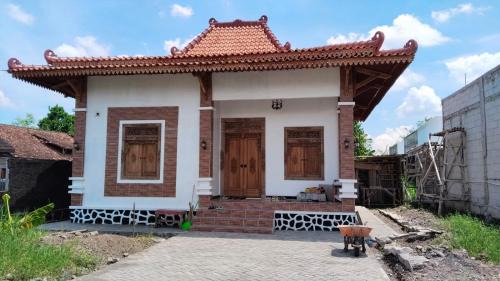 Ngaglik House | Naufal homestay & kost