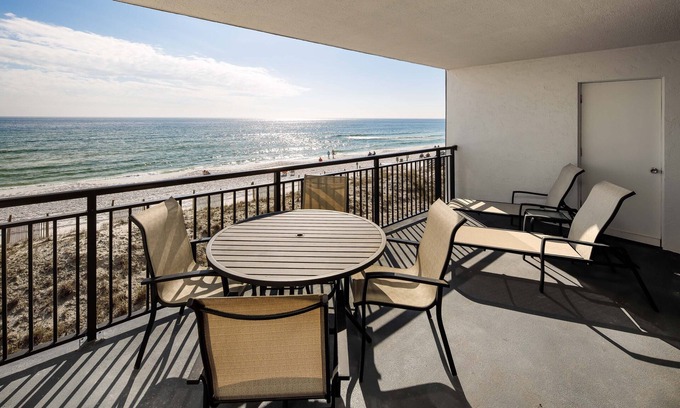 Fort Walton Beach Condo | Nautilus 1304 Gulf Front 2 BR/2 BA 3rdFL. Free Beach Service 3/1-10/31