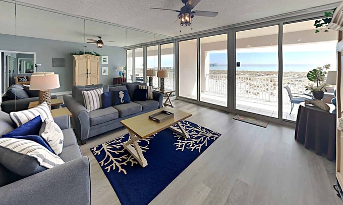 Navarre Beach Condo | Navarre Beach Regency #105 | Stunning Views, Pool!
