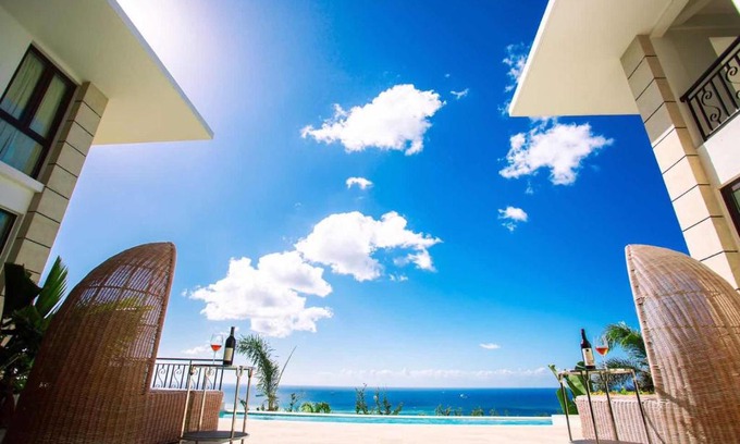 Capital Hill Villa | Navy Hill Resort