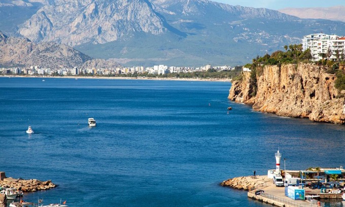 Kaleici Apartment | Nazende Beautiful Sea View Flat in Lovely Old Town