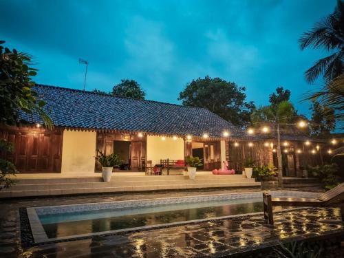 Mungkid House | Ndalem Treko Homestay