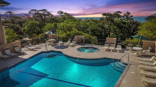 North Forest Beach Apartment | Near Beach & Coligny Plaza, Pool, Hot Tub, Patio