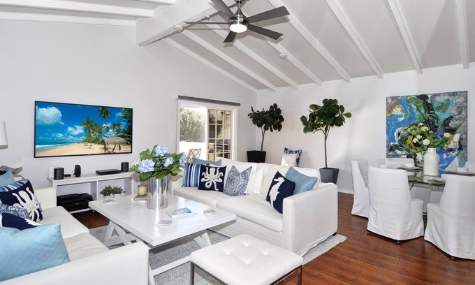 Balboa Peninsula House | Near Beach, Harbor & Ferry | Bikes | Patio | BBQ