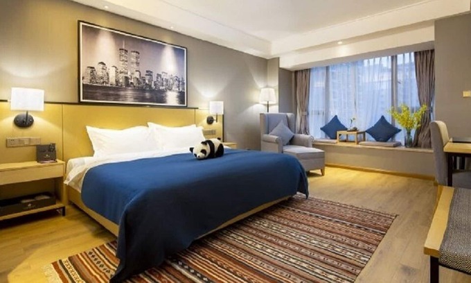 Chenghua House | Near Chunxi Road / eastern suburb memory / Jianshe Road / bed in northern Europe