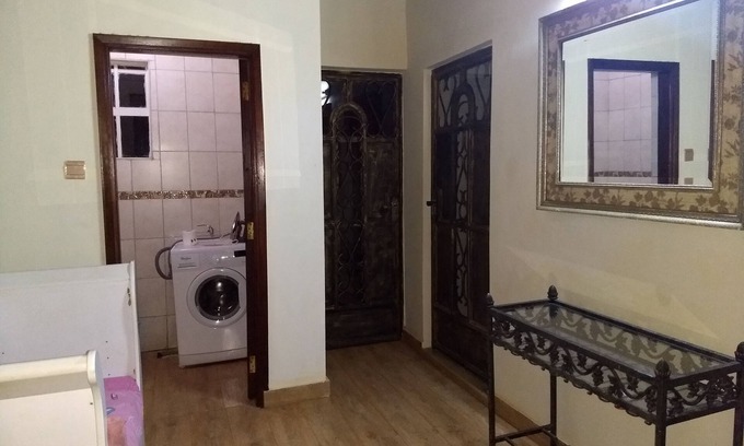 Karen House | Near hub mall.Karen blixen , giraffe centre, sheldrick, Nairobi national park,