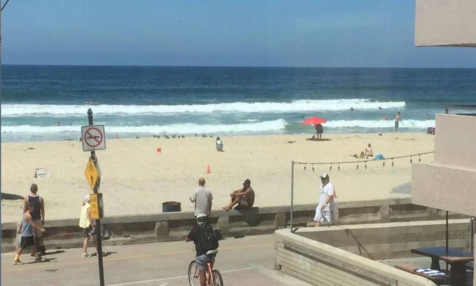 Mission Beach Condo | Near Ocean Front!, Views, Spa, AC, Best MB Location!