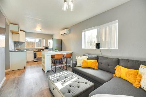 Huning Highland Historic District House | Near Old Town and UNM Home in East Downtown
