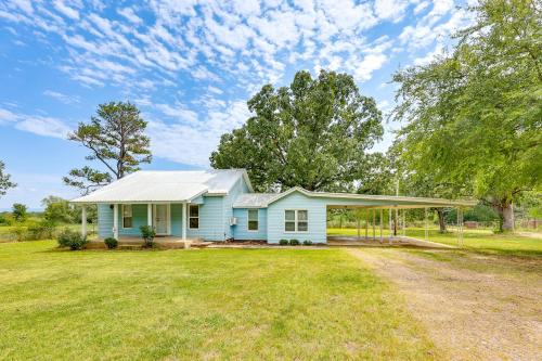 Talihina House | Near Talimena State Park Quiet Talihina Getaway