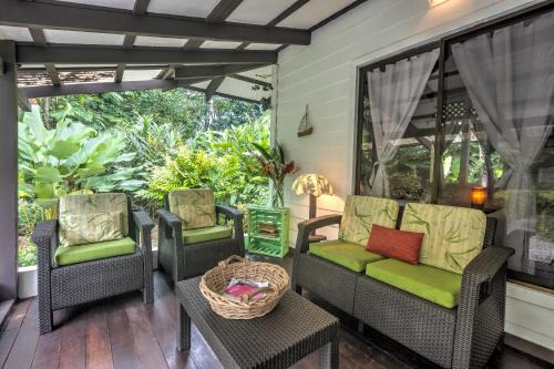 Punta Uva House | Near the Beach Casa Coralina with AC 2